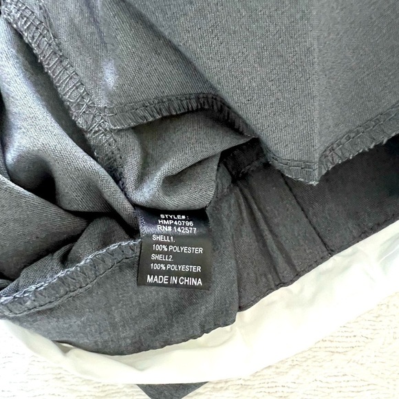 Haute Monde: Women’s Cute Grey with White tie front high waisted slacks, Size M - Picture 12 of 13